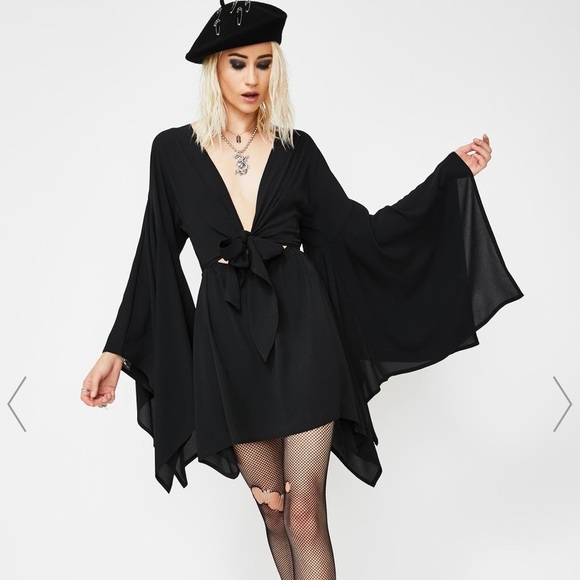 New girl order black bell sleeve mini dress - Picture 2 of 4